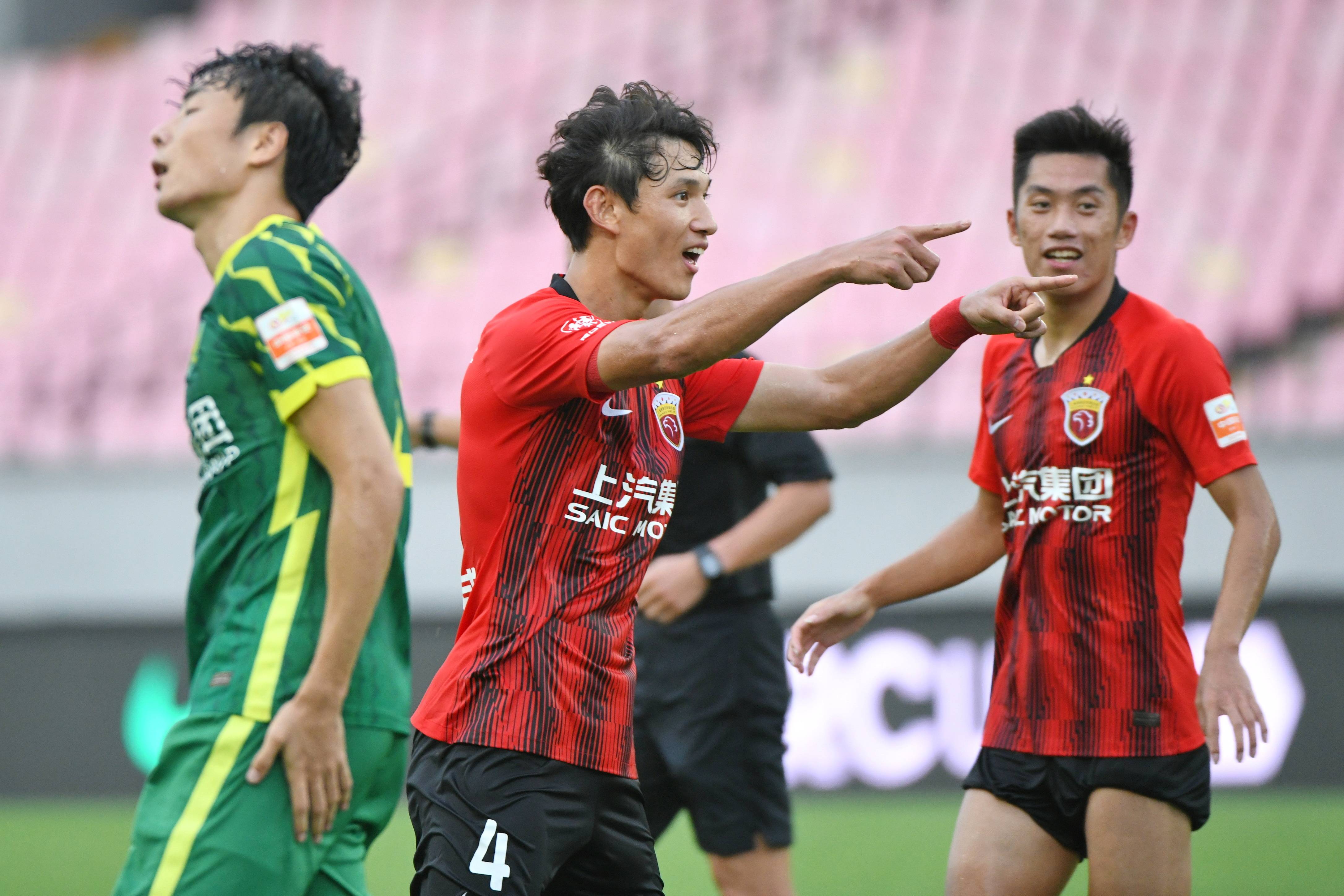 BOB体育官网欧篮联集结日走向成谜；上海海港刷新队史纪录；态度坚定；数据趋势出现新变化的简单介绍